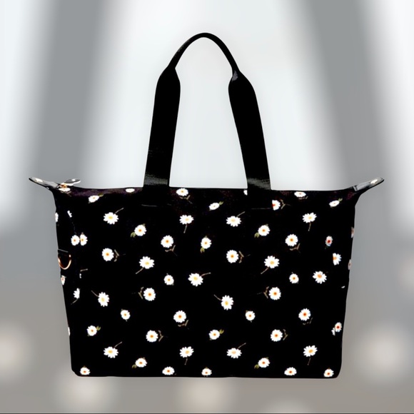 NEW Alice+Olivia Duffel Bag Daisy Pattern Removable Shoulder Strap & Zipper … - Picture 2 of 8